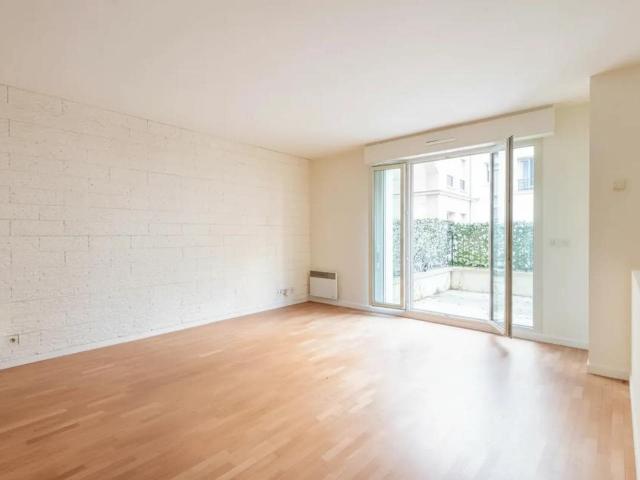 Charmant duplex 3 pièces à Poissy 68m² Poissy