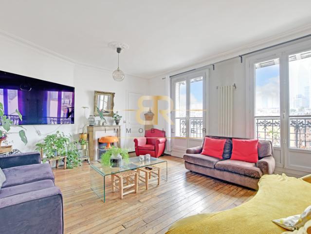 Charmant DUPLEX 4 pièces au CENTRE VILLE de Puteaux en DERN