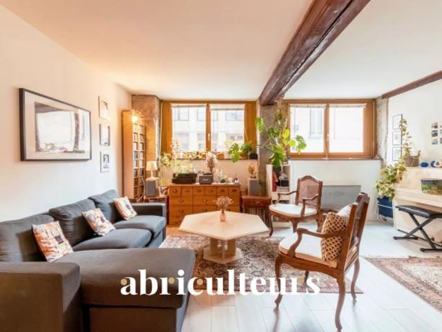 Charmant duplex canut de 77 m² en vente au cœur des pentes de la Croix Rousse dans le 1er arrondissement de Lyon