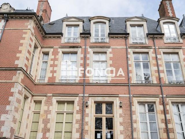 Charmant duplex de 2 pièces entièrement rénové avec vue sur jardin