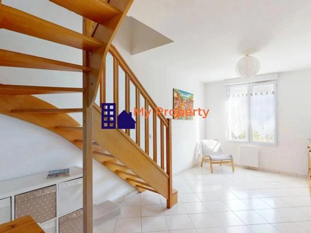 Charmant duplex lumineux à vendre – 3 chambres – À 5 min d