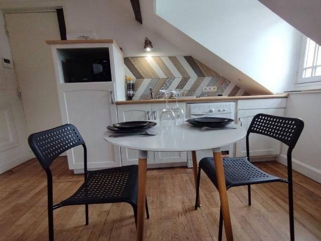 Charmant Duplex Meublé de 40m² à Louer à Rouen
