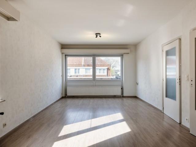 Charmant en zonovergoten appartement in Assebroek: Ideaa.