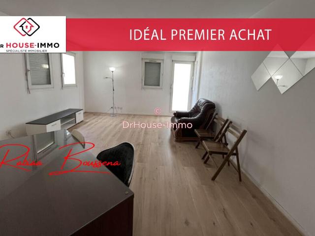 Appartement lumineux avec parking et cave à 2 min du RER A