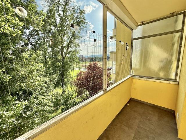 CHARMANT & HELL! 4 Zimmer Wohnung mit Loggia & Garage in Krems!