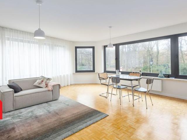Charmant hoekappartement met 1 slpk en zicht op het Leopo.