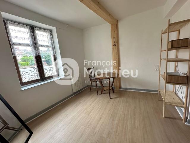 Charmant meublé hyper centre Châtillon sur Chalaronne