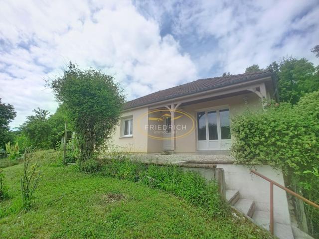 Charmant pavillon indépendant avec garage et jardin