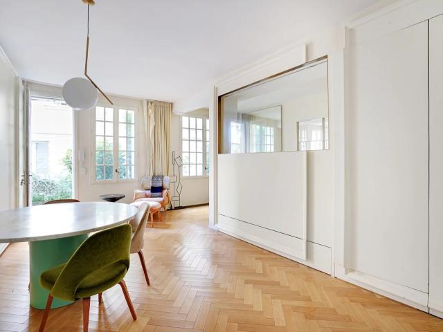 Charmant pied à terre Royer Collard
