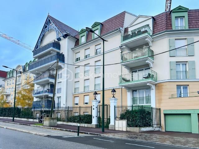 Charmant studio 30 m² rez de chaussée – Résidence récente et quartier en plein essor