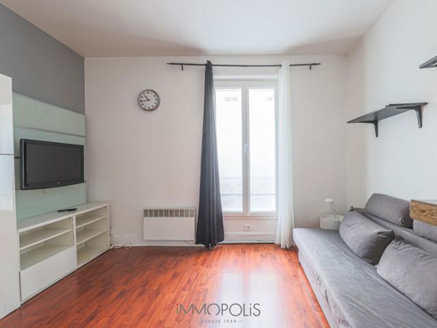 Charmant studio au coeur de Montmartre