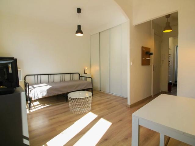 Charmant Studio Gambetta Nice