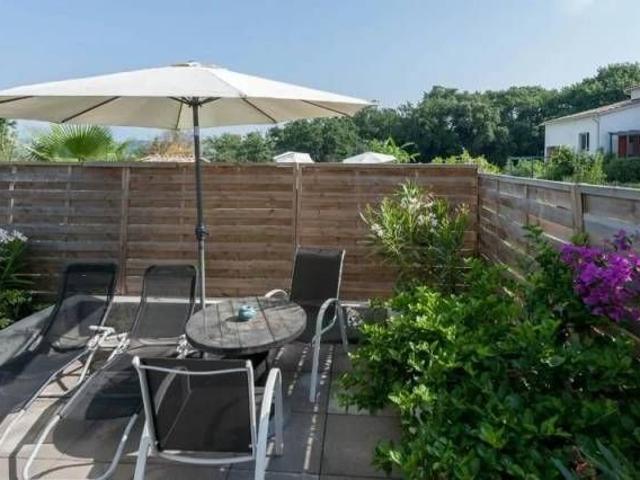 Charmant studio de 20m² avec terrasse et parking