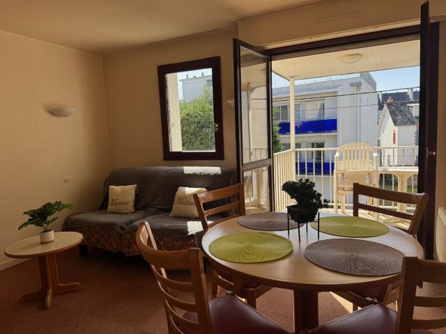 Charmant studio de 25 m2 idéalement situé parfait pied à terre ou investissement locatif !