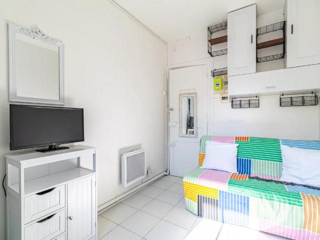 Charmant studio lumineux Paris 17ème