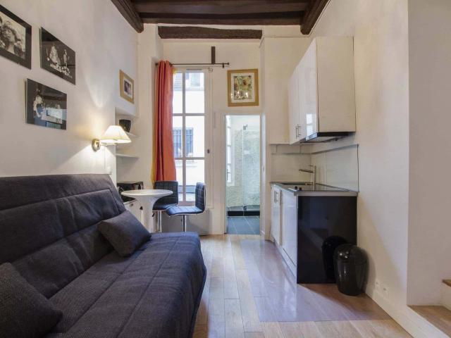 Charmant studio Marais Rue de Bretagne