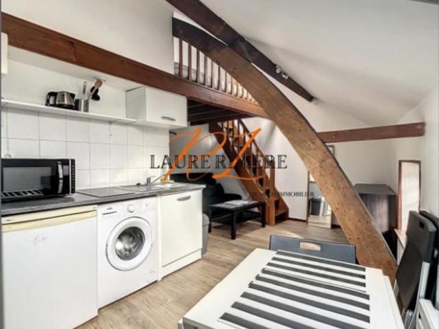 Charmant studio meublé avec mezzanine – 25 m² au sol – Vieux Lille