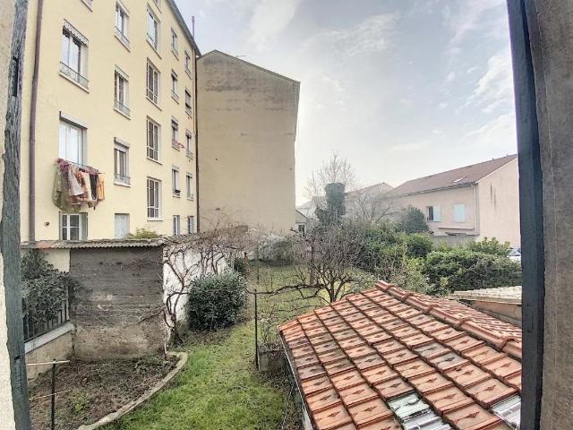 Charmant studio meublé à LYON 03