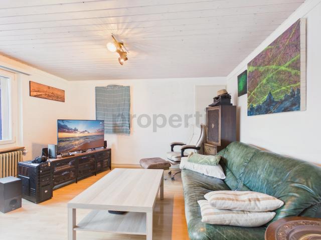 Charmante 3.5 Zimmer Wohnung mit Balkon, Liestal
