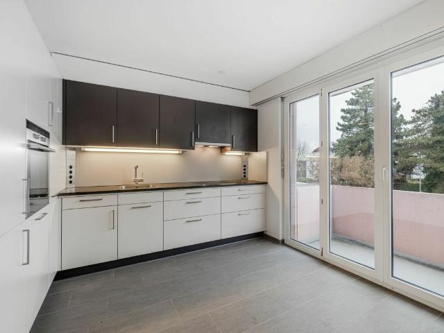 Charmante 3.5 Zimmer Wohnung mit flexiblem Grundriss – Rückbau zu 4.5 Zimmer möglich! Dreamo. Ch