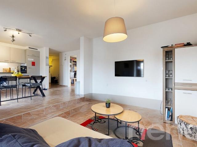 Charmante 3,5 Zimmer Wohnung mit großem Garten im Zentrum von Riddes