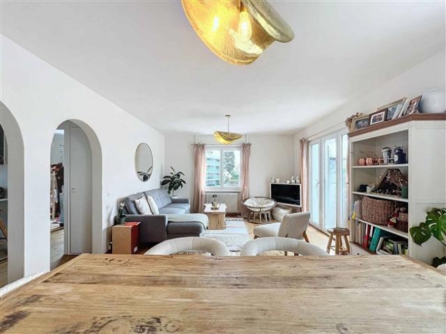 Charmante 3.5 Zimmer Wohnung komplett renoviert