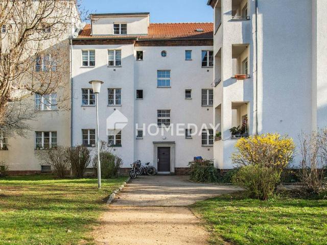 Charmante 3 Zimmer Erdgeschosswohnung mit Balkon und Keller in ruhiger Lage