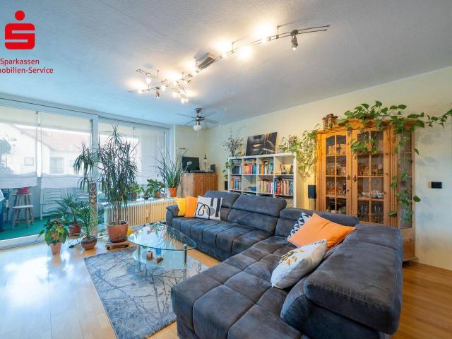 Charmante 3 Zimmer Etagenwohnung im Rückgebäude!