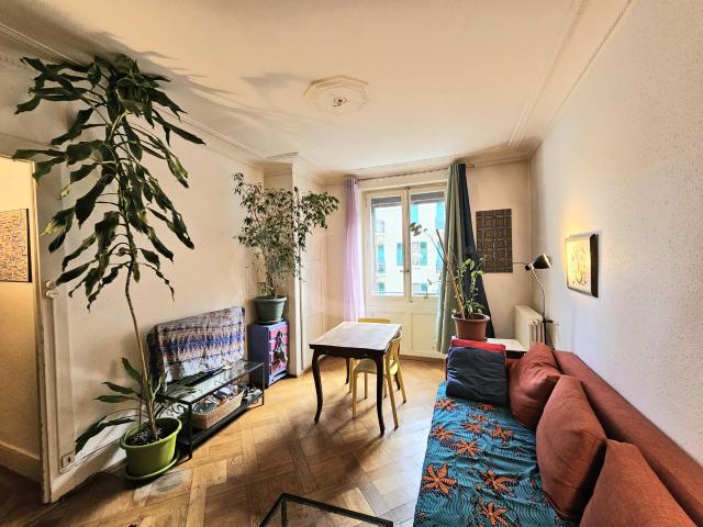 Charmante 3 Zimmer Wohnung im Stadtteil Saint Jean