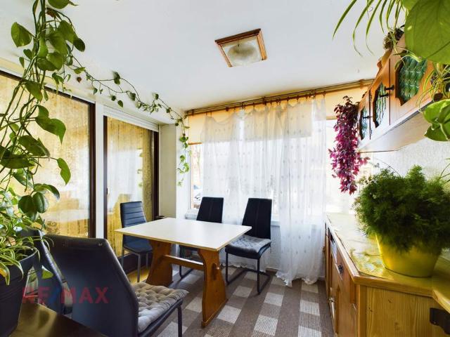 Charmante 3 Zimmer Wohnung in Seenähe mit Loggia und Wintergarten