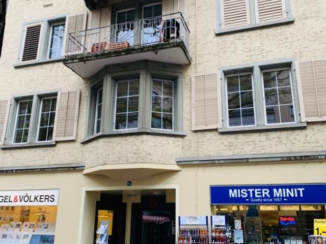 Charmante 1.5 Zimmer Wohnung direkt beim Bahnhof Oerlikon