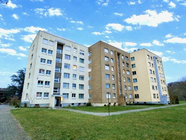 Charmante 2.5 Zimmer Wohnung an perfekter Lage