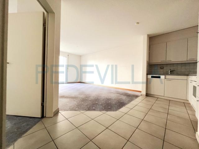 Charmante 2.5 Zimmer Wohnung im 1. Stock