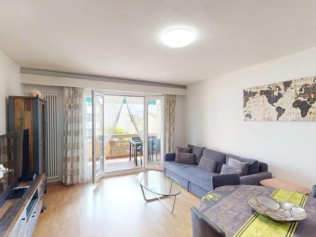 Charmante 2.5 Zimmer Wohnung inmitten von Minusio