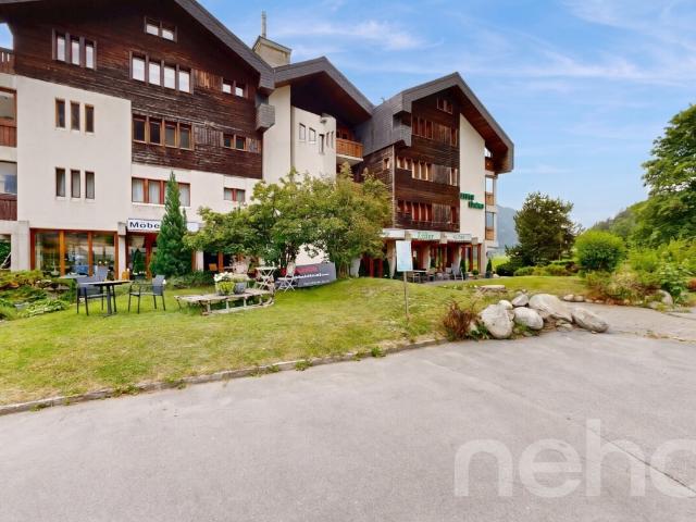 Charmante 2,5 Zimmer Doppelhaushälfte im zweiten Haus in Lax Wallis