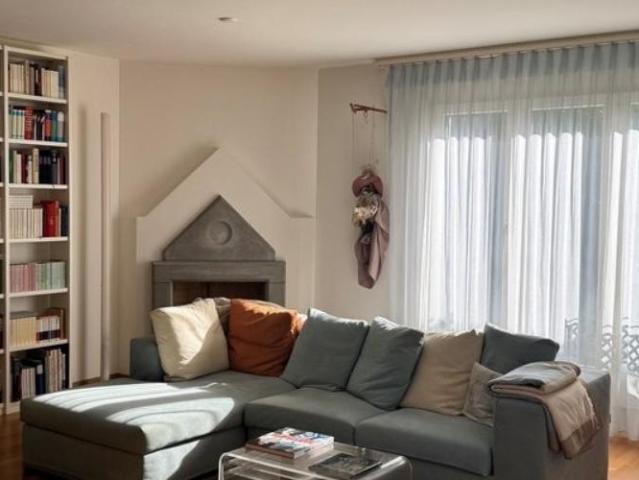 Charmante 2.5 Zimmerwohnung in Zürich Wipkingen zu vermieten