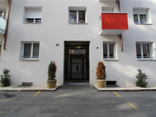Charmante 2 Zimmer Wohnung von 53 m² zur Miete in einem Grünbereich