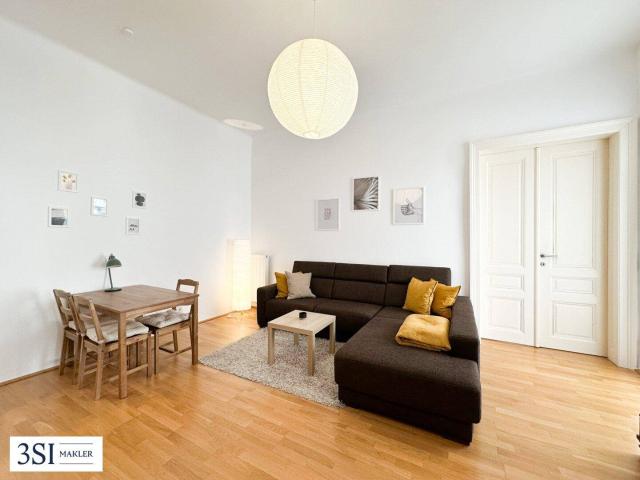 Charmante 2 Zimmer Wohnung mit viel Licht und Balkon zum ruhigen Innenhof – Ihr neues Zuhause wartet!