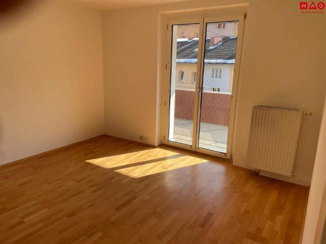 Charmante 2 Raum Wohnung mit Balkon in Ried im Innkreis – perfekte Raumaufteilung in guter Wohnlage! Ab 01.07.2026 verfügbar! UNBEFRISTETER VERTRAG!