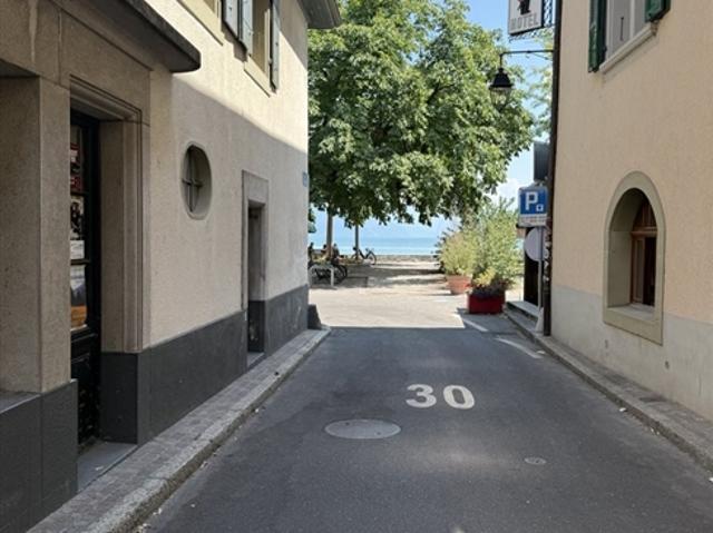 Charmante 4,5 Zimmer Wohnung im Herzen von Cully – nur einen Steinwurf vom See entfernt