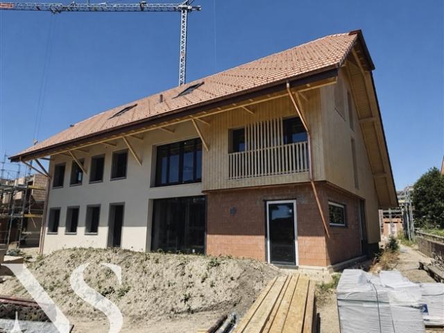 Charmante 4.5 Zimmer Wohnung im 1. OG eines Zweifamilienhaus