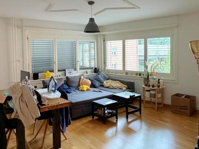 Charmante 4 5 Zimmerwohnung im Kreis 3