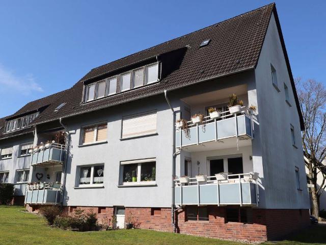 Charmante 4 Zimmer Dachgeschosswohnung