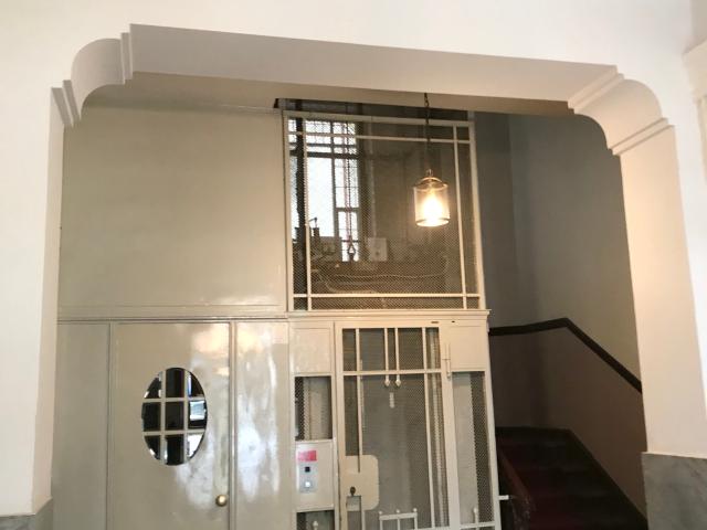 Charmante 4 Zimmer Jugendstil Altbauwohnung mit Balkon