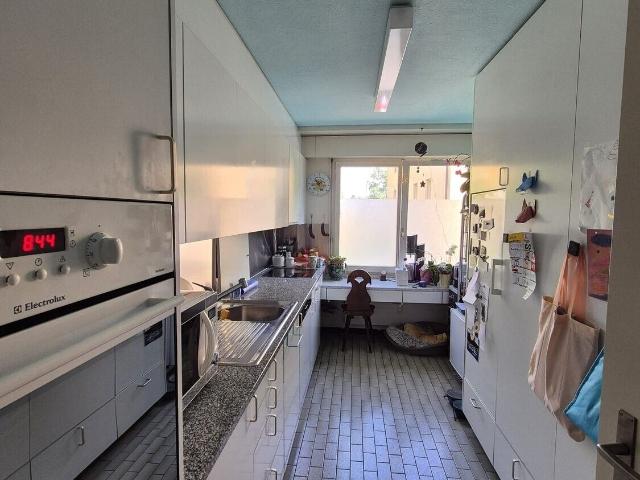 Charmante 6 Zimmerwohnung im Hochparterre Ruhig und zentral gelegen | dreamo. Ch