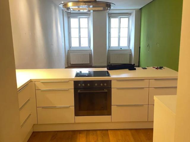 Charmante Altbauwohnung in Toplage am Hauptplatz