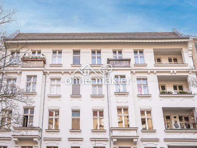 Charmante Altbauwohnung mit Balkon in gefragter Lage