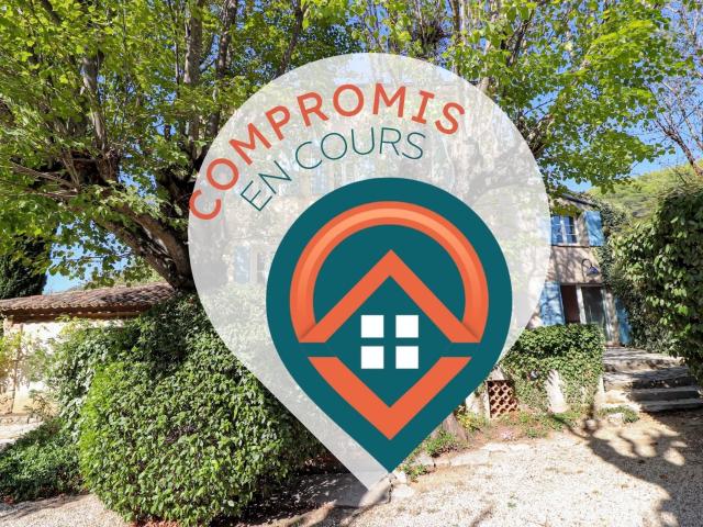 Charmante Batisse Avec Piscine Sur 6 800 M2 De Terrain 254m² Flayosc