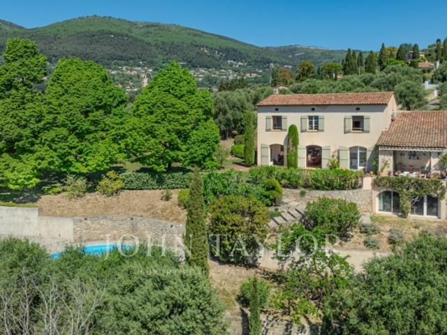 Charmante Bastide avec vue panoramique collines et mer