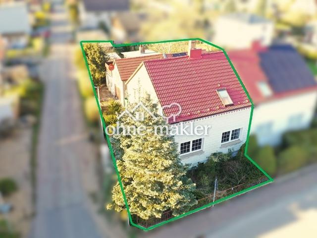 Charmante Doppelhaushälfte mit großem Grundstück und Einliegerwohnung oder Ferienwohnung